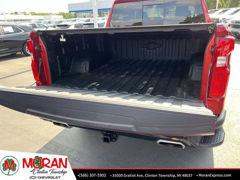 Used 2023 Chevrolet Silverado 1500 LT Trail Boss w/ Convenience Package II AWD/4WD image 13