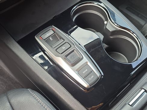 Used 2019 Honda Pilot Touring image 32