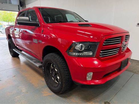 Used 2014 RAM 1500 Sport w/ Trailer Tow Group AWD/4WD image 5