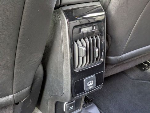 Used 2025 Jeep Compass Limited image 26