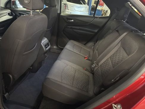 Used 2020 Chevrolet Equinox LT image 21