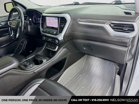 Used 2023 GMC Acadia SLT AWD/4WD image 30