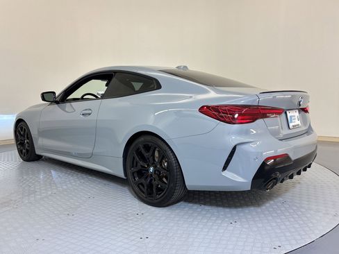 Used 2025 BMW 430i Coupe w/ M Sport Package image 3