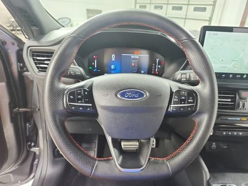 Used 2024 Ford Escape ST-Line w/ Tech Pack #1 FWD image 22