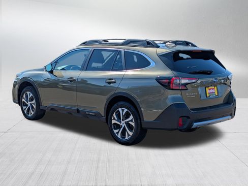 Used 2021 Subaru Outback Limited image 5