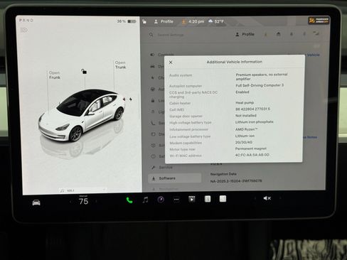 Used 2022 Tesla Model 3 image 31
