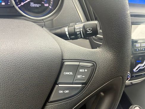 Used 2012 Hyundai Sonata Base image 23