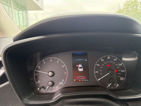 Used 2024 Toyota Corolla LE FWD image 39
