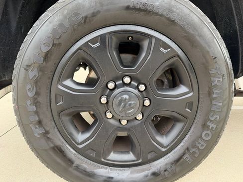 Used 2018 RAM 3500 Big Horn w/ Sport Appearance Group image 31