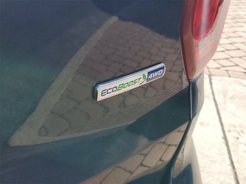 Used 2017 Ford Explorer Platinum image 9