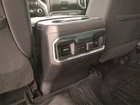 Used 2020 GMC Sierra 1500 Elevation image 19