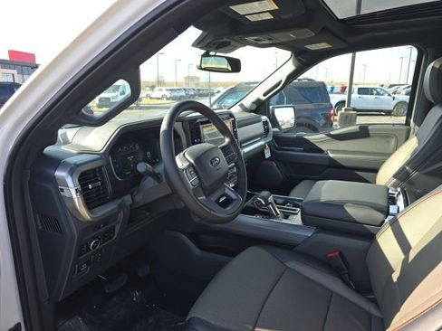 New 2025 Ford F150 Lariat w/ Equipment Group 502A High image 10