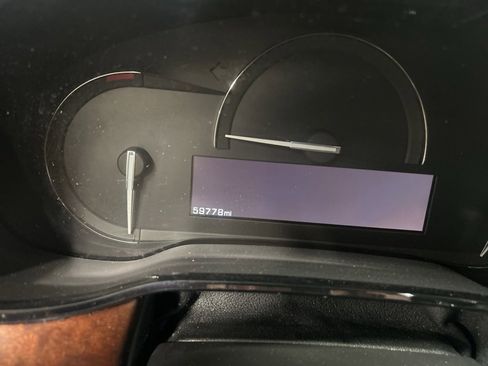 Used 2019 Cadillac CTS Luxury image 3