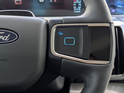 New 2026 Ford Expedition Max Active RWD image 30