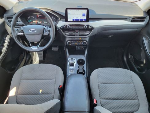 Certified 2022 Ford Escape SE w/ SE Sport Appearance Package image 13