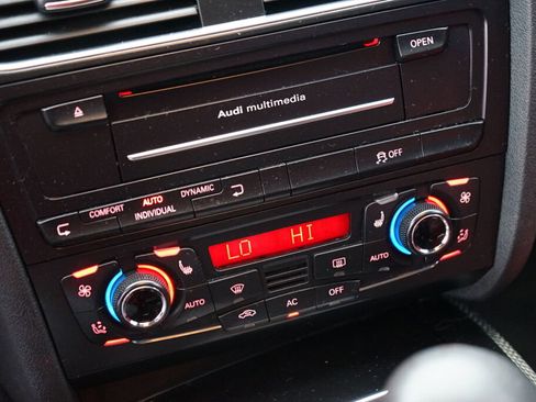 Used 2012 Audi S4 Prestige w/ Prestige Pkg image 21