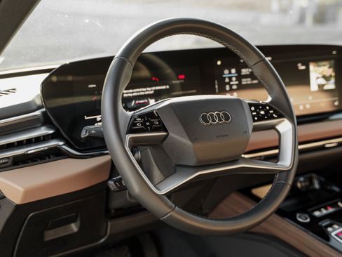 Certified 2025 Audi A5 2.0T Premium w/ Convenience Package image 10