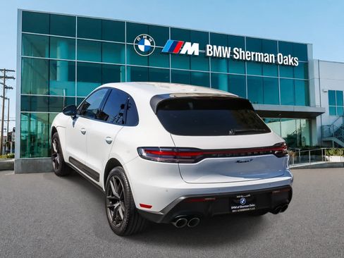Used 2023 Porsche Macan Turbo AWD/4WD image 6