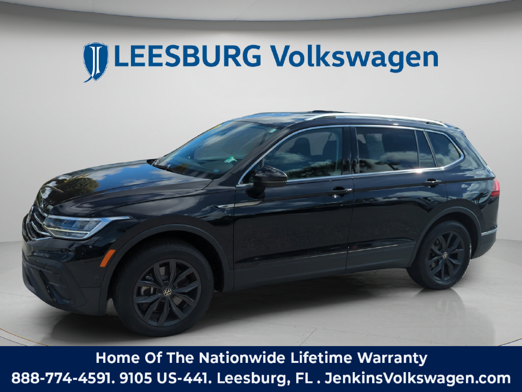 Used 2024 Volkswagen Tiguan SE FWD image 13