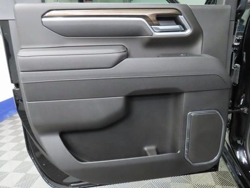 Used 2025 Chevrolet Silverado 2500 LT image 66