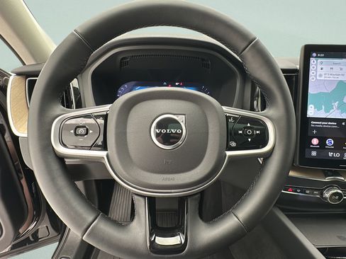 Used 2026 Volvo XC60 B5 Plus AWD/4WD image 16