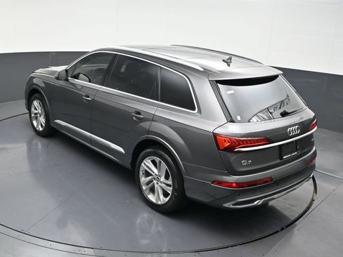 Used 2021 Audi Q7 2.0T Premium Plus w/ Premium Plus Package AWD/4WD image 12