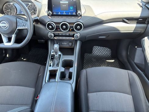 Used 2025 Nissan Sentra SV FWD image 14
