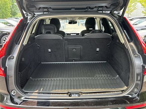 Certified 2023 Volvo XC60 T8 Plus w/ Climate Package AWD/4WD image 25