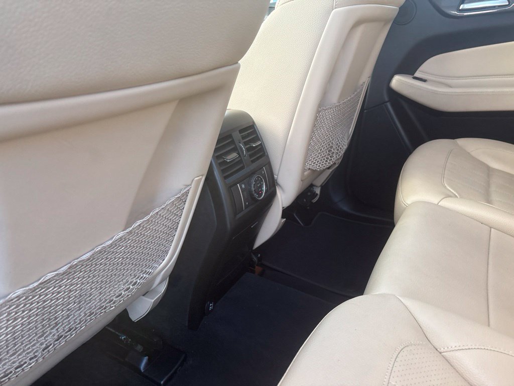 Used 2019 Mercedes-Benz GLS 450 4MATIC image 27