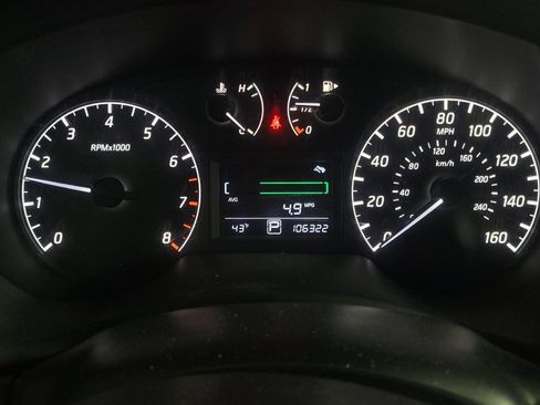 Used 2016 Nissan Sentra S image 23