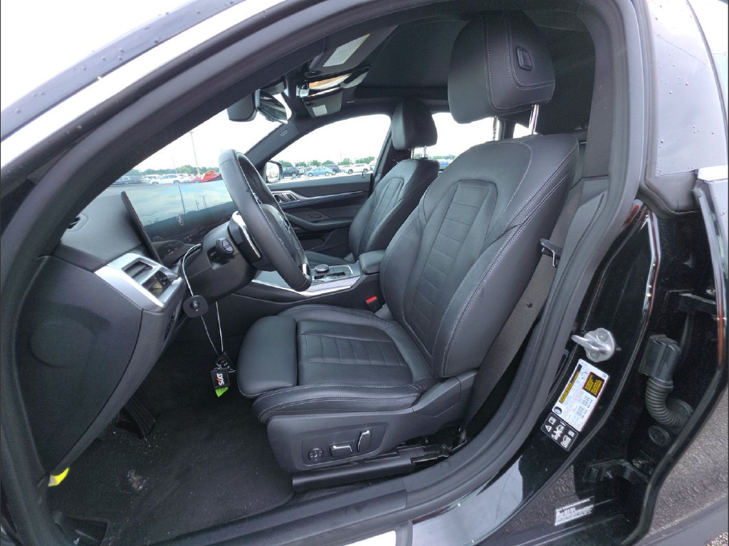 Used 2026 BMW 430i xDrive AWD/4WD image 5
