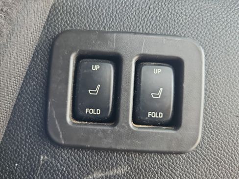 Used 2012 Lincoln Navigator 4WD image 33