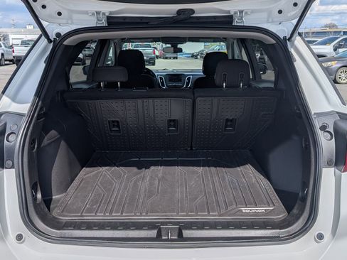 Used 2019 Chevrolet Equinox LT w/ LPO, Floor Liner Package image 21