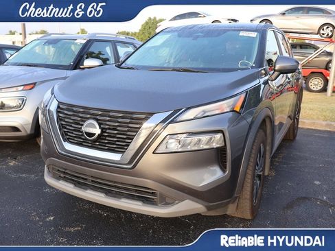 Used 2023 Nissan Rogue SV FWD image 10