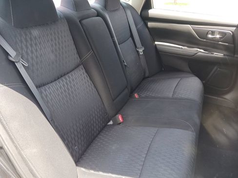 Used 2018 Nissan Altima 2.5 S w/ S Convenience Package FWD image 18