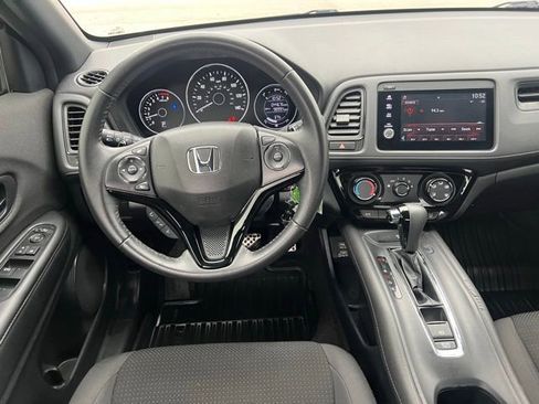 Used 2022 Honda HR-V Sport image 15
