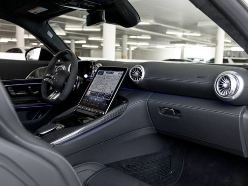 Used 2025 Mercedes-Benz AMG GT 55 image 22