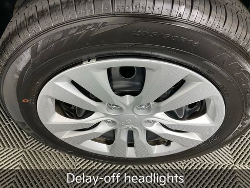 Certified 2023 Kia Soul LX image 9