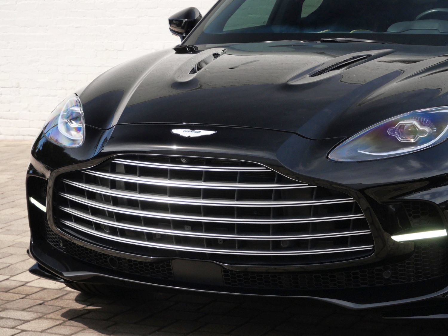 Used 2023 Aston Martin DBX 707 AWD/4WD image 25