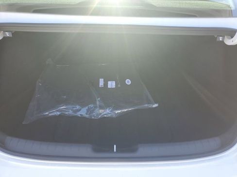 New 2026 Hyundai Elantra Blue image 8