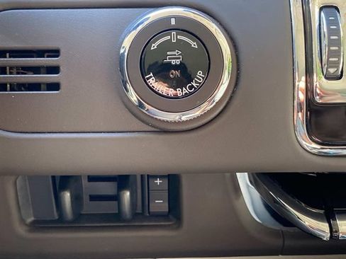 Used 2020 Lincoln Navigator Black Label w/ Cargo Convenience Package AWD/4WD image 29