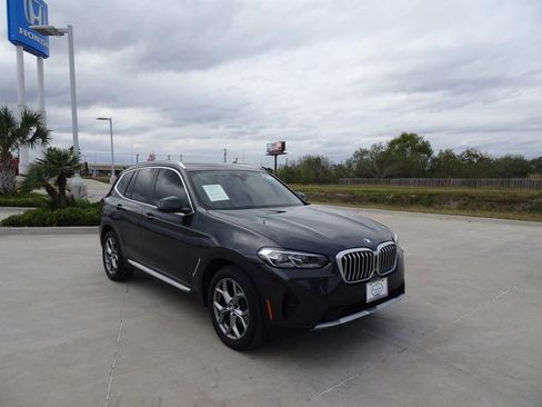 Used 2024 BMW X3 sDrive30i w/ Parking Assistance Package image 3