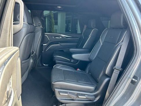 Used 2021 Cadillac Escalade Sport w/ Driver Assist Tech Package AWD/4WD image 25
