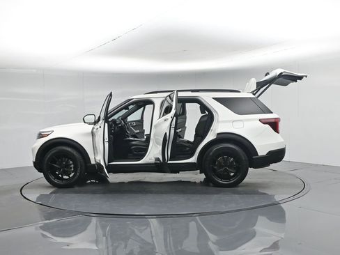 Used 2022 Ford Explorer Timberline AWD/4WD image 40