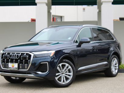 Used 2025 Audi Q7 2.0T Premium