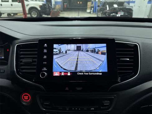 Used 2023 Honda Ridgeline Sport image 23