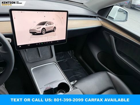 Used 2023 Tesla Model Y Long Range AWD/4WD image 18