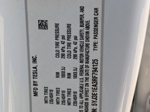 Used 2024 Tesla Model 3 image 20