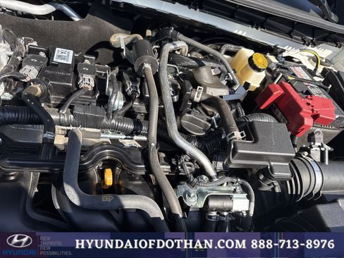 Used 2025 Nissan Kicks SV w/ SV Premium Package FWD image 18