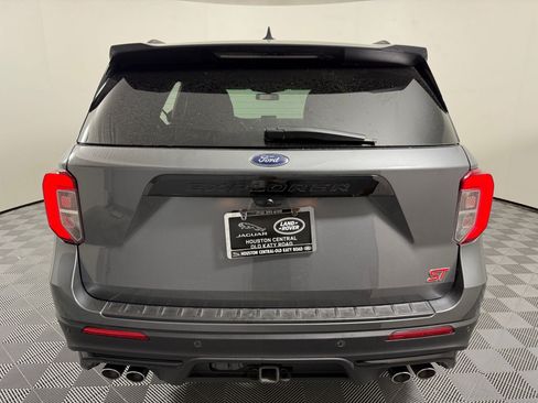 Used 2023 Ford Explorer ST w/ Equipment Group 401A AWD/4WD image 10